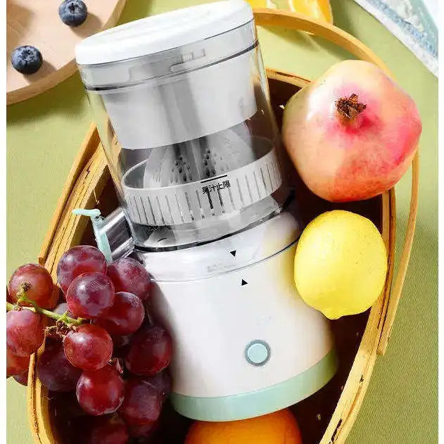 JuiceMaster Pro: Exprimidor de jugo