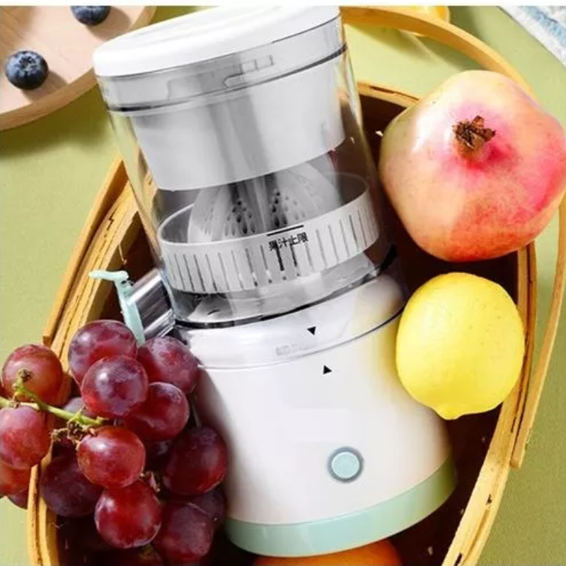 JuiceMaster Pro: Exprimidor de jugo